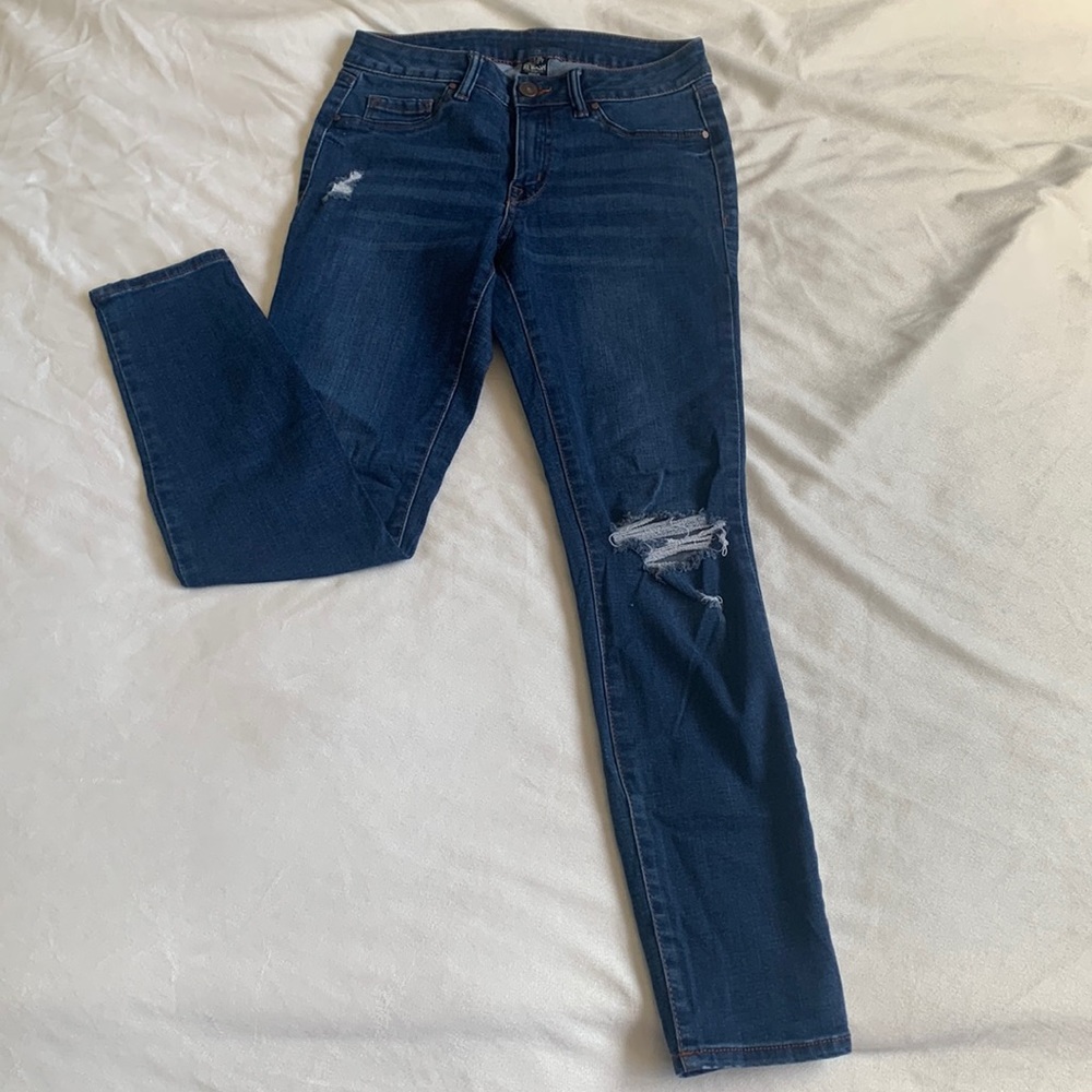 Skinny denim jeans